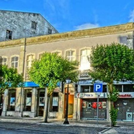 Residencial Moderna Hotel Фигейра да Фош Екстериор снимка