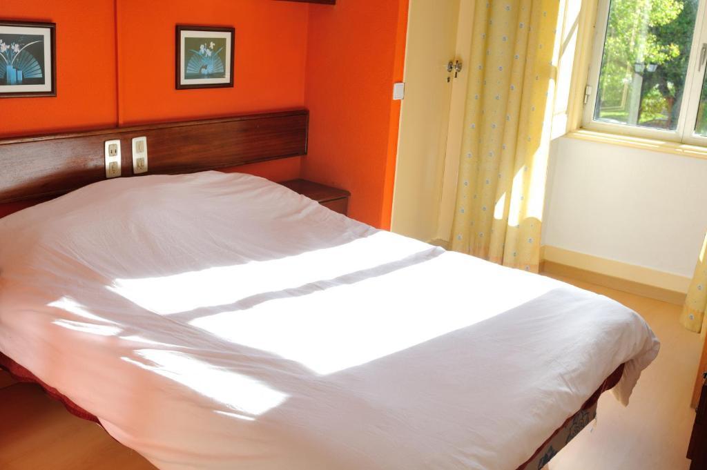Residencial Moderna Hotel Фигейра да Фош Стая снимка