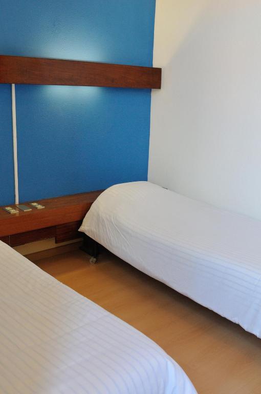 Residencial Moderna Hotel Фигейра да Фош Стая снимка